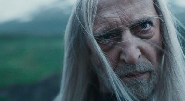 Rozczarowanie w świecie filmowym: analiza wad "Kleks i wynalazek Filipa Golarza"