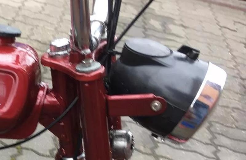 Proces przeglądu motoroweru