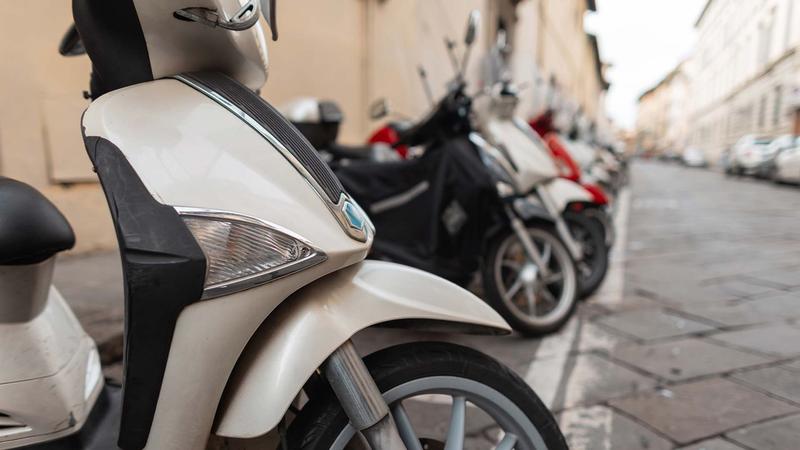 Terminy i obowiązki związane z przeglądami motorowerów