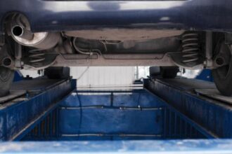 Jak rozpoznać objawy dziury w wydechu i uniknąć kosztownych napraw