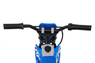 Czy motorowerem na ścieżkach rowerowych? Oto przepisy i kary, które warto znać!