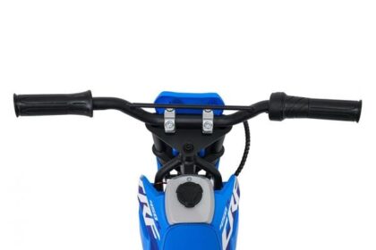 Czy motorowerem na ścieżkach rowerowych? Oto przepisy i kary, które warto znać!