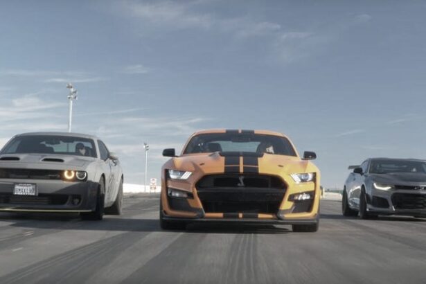 Camaro czy Mustang — porównanie legend motoryzacji i test osiągów