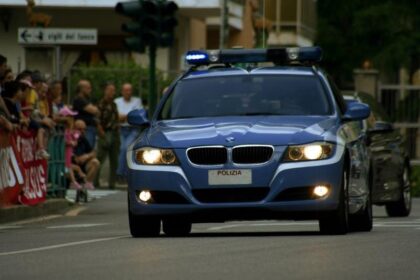 Jakie masz prawa przy zatrzymaniu przez policję i jak się zachować, by je chronić